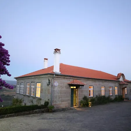 Bed & Breakfast Quinta Da Portela - Casa Visconde Arneiros - By Met *