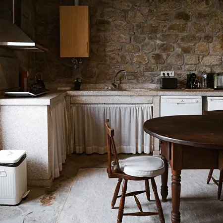 Quinta Da Portela - Casa Visconde Arneiros - By Rowdhouses Couette-café 3*