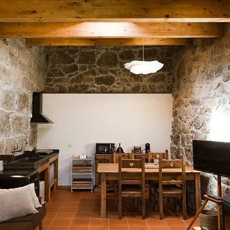 Bed & Breakfast Quinta Da Portela - Casa Visconde Arneiros - By Met
