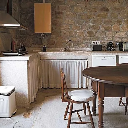 Couette-café Quinta Da Portela - Casa Visconde Arneiros - By Rowdhouses Lamego