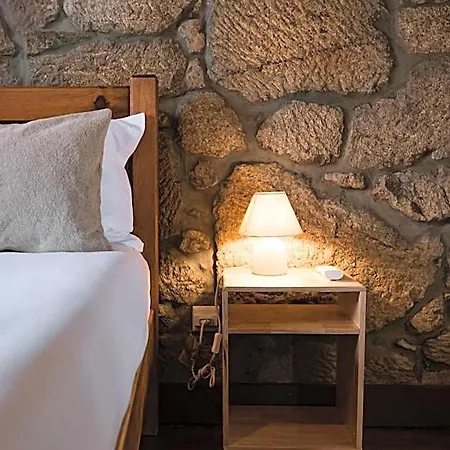 Quinta Da Portela - Casa Visconde Arneiros - By Rowdhouses ベッド・アンド・ブレックファスト 3*