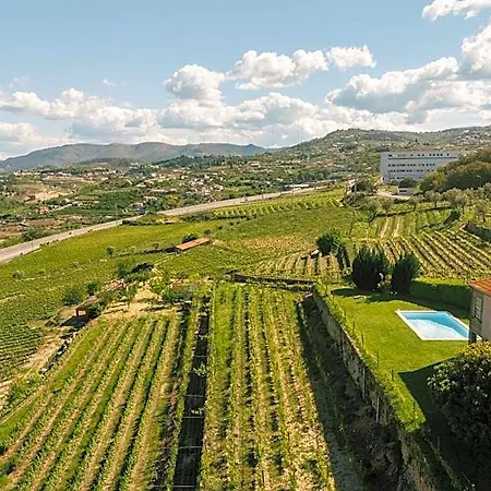 Couette-café Quinta Da Portela - Casa Visconde Arneiros - By Rowdhouses 3*