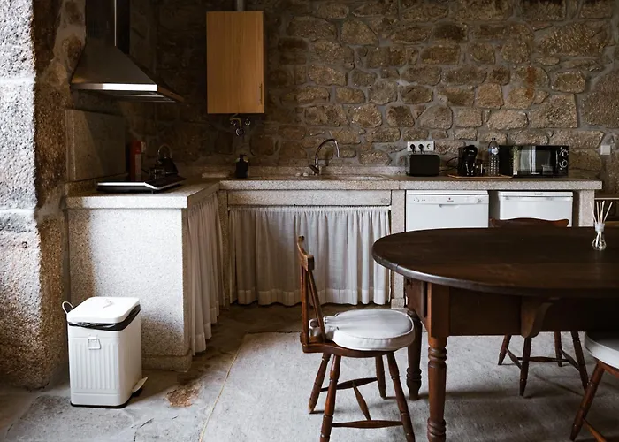 Quinta Da Portela - Casa Visconde Arneiros - By Rowdhouses Couette-café 4*